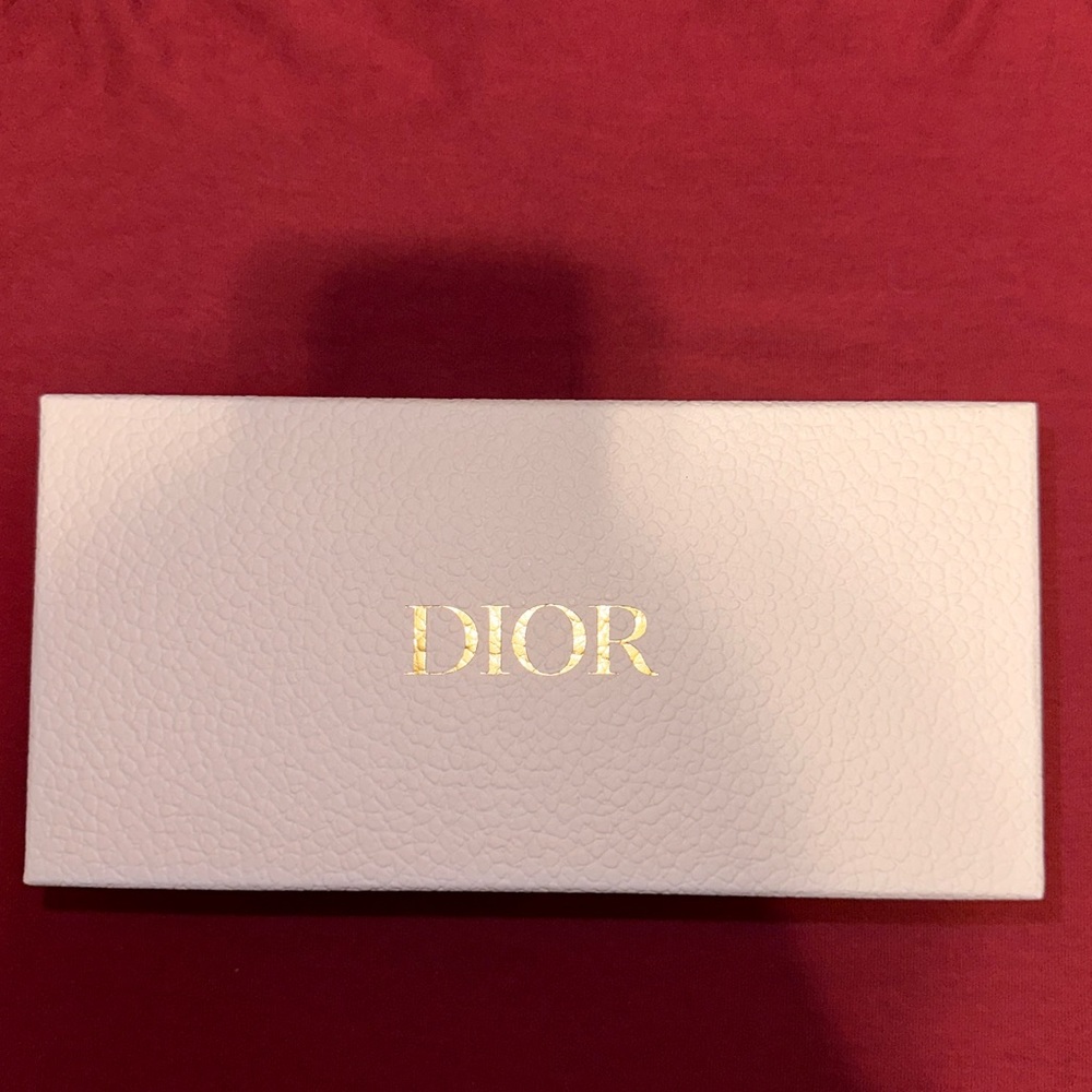 Dior gift box